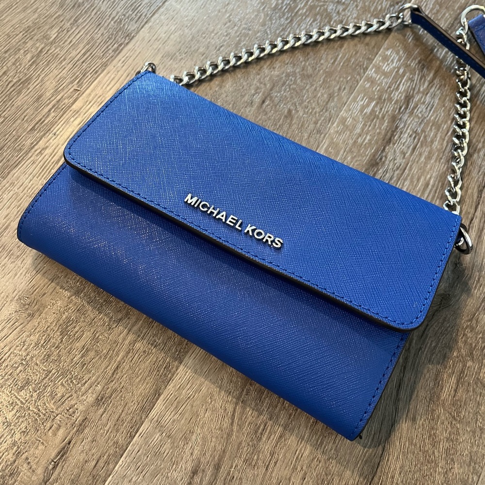 NWOT ✨ Michael Kors Crossbody- Blue